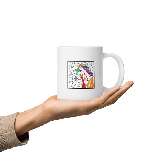 Taza de café con leche del caballo de la suerte del arco iris