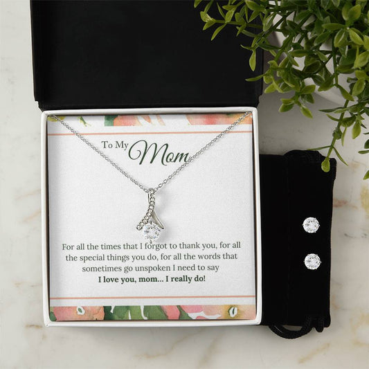 Alluring Beauty Set with Mom Message Box