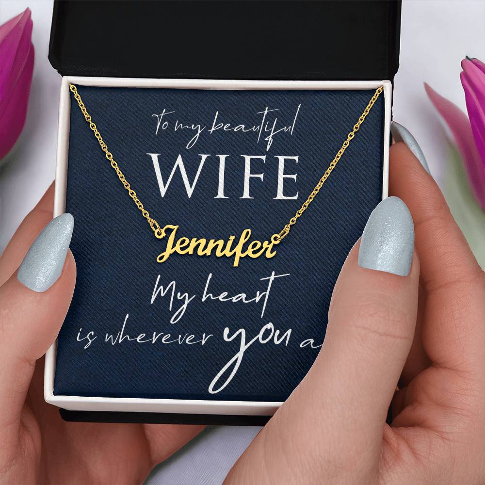 Collar con nombre y cuadro de mensaje para esposa