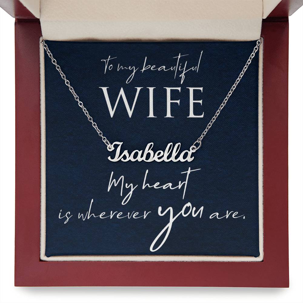 Collar con nombre y cuadro de mensaje para esposa
